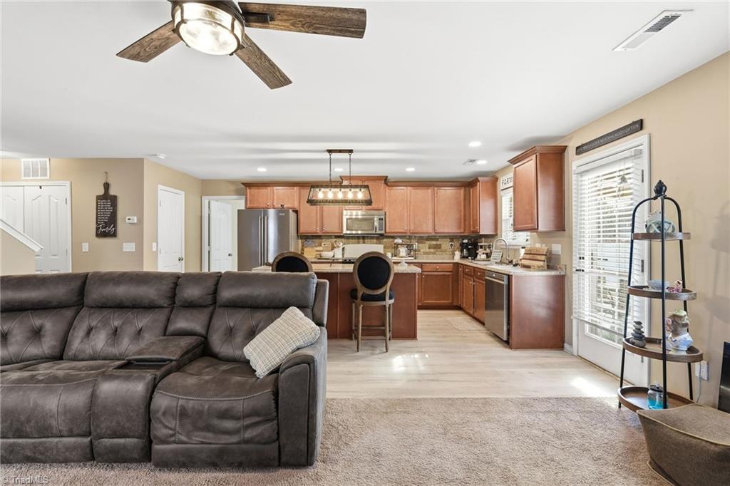 property viewer photo 12