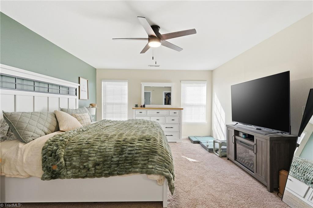 property viewer photo 20