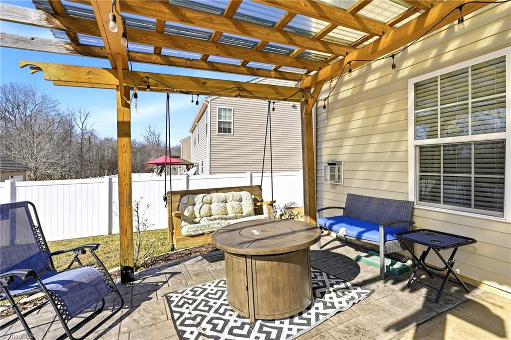 property viewer photo 37