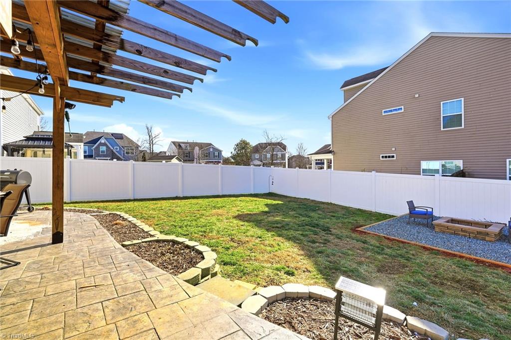 property viewer photo 38