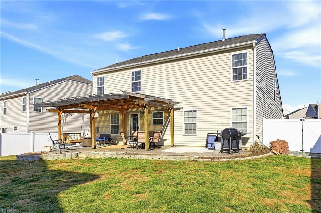 property viewer photo 40