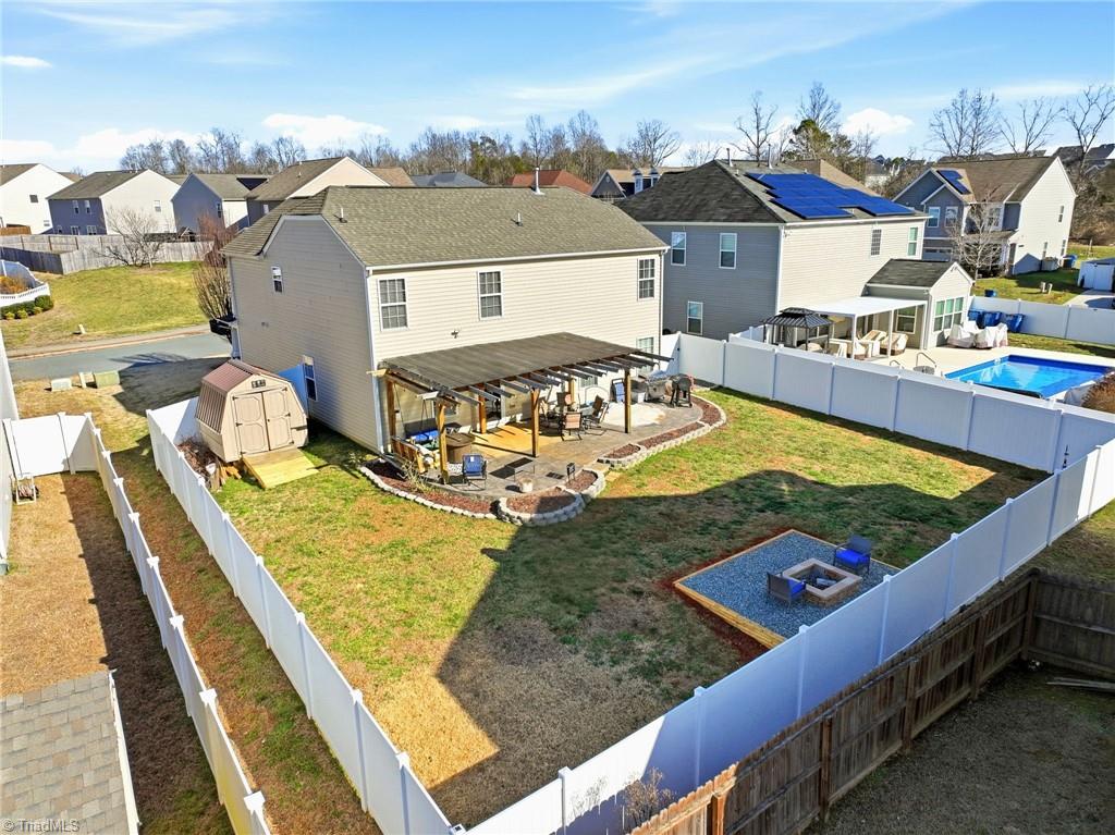 property viewer photo 45