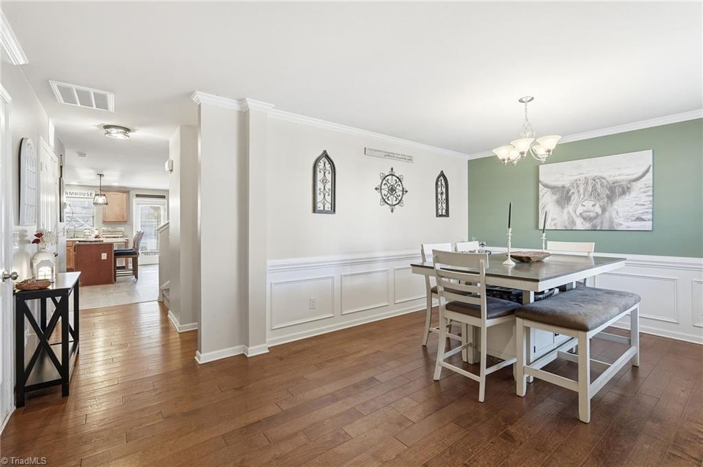 property viewer photo 6