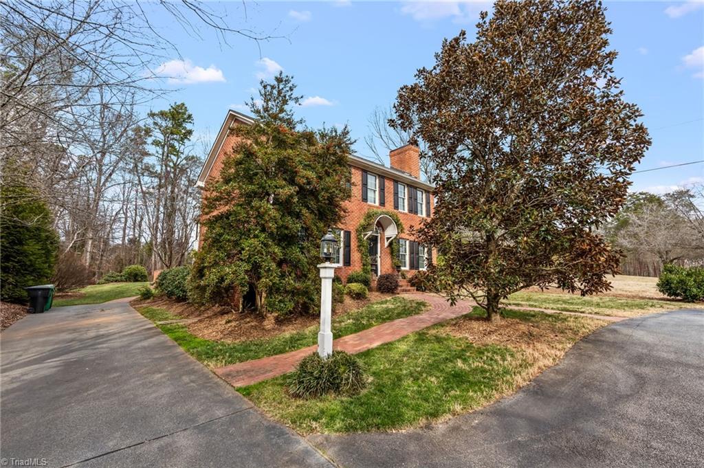 main property photo 7