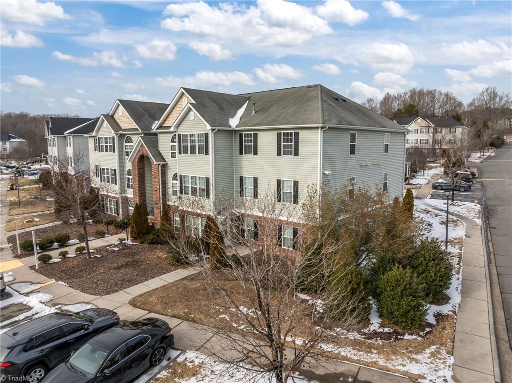 property viewer photo 1