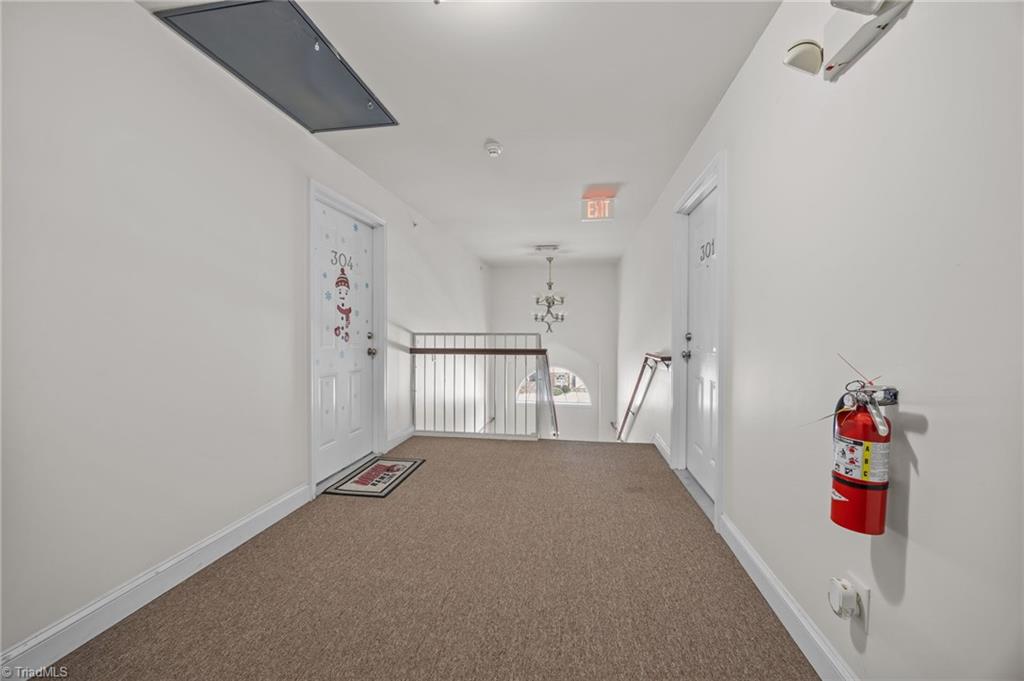 property viewer photo 20