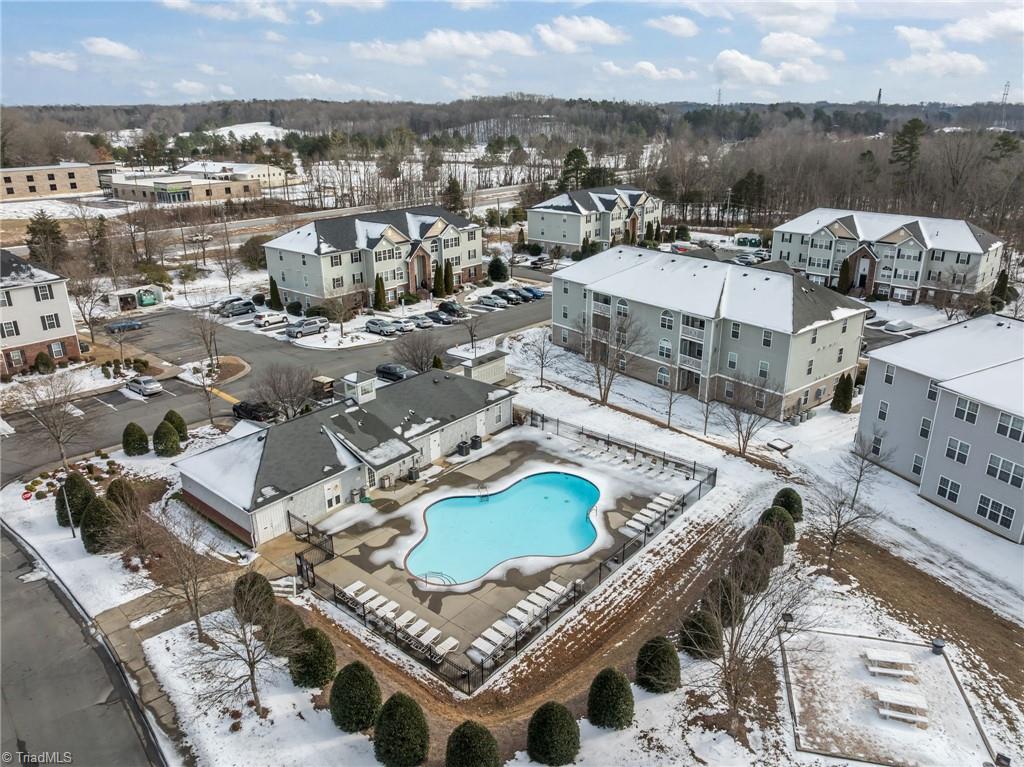 property viewer photo 23