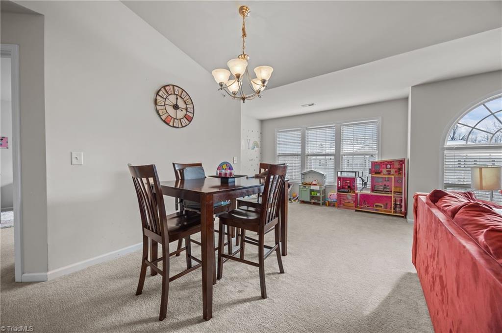 property viewer photo 5