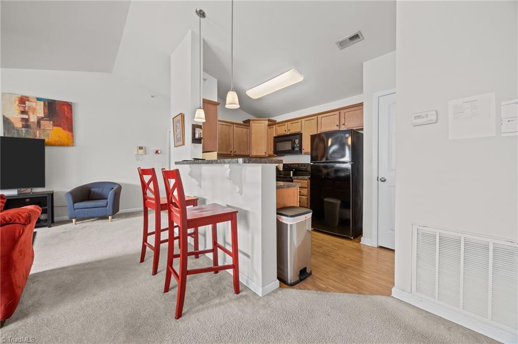 property viewer photo 9