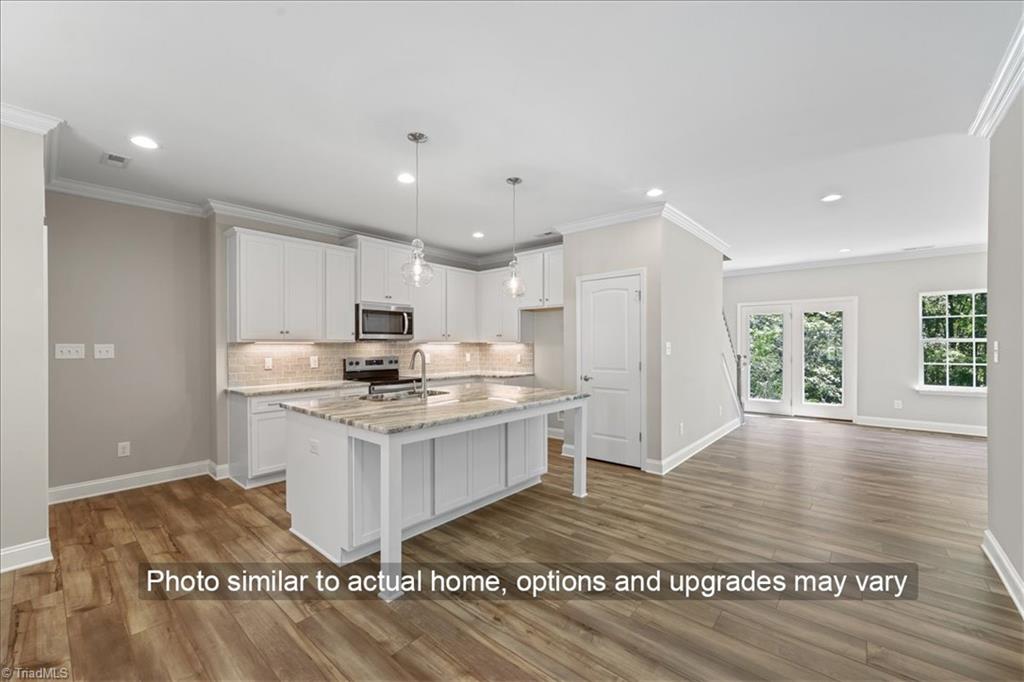 property viewer photo 1