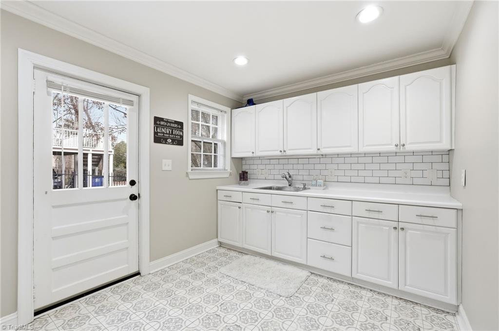 property viewer photo 21