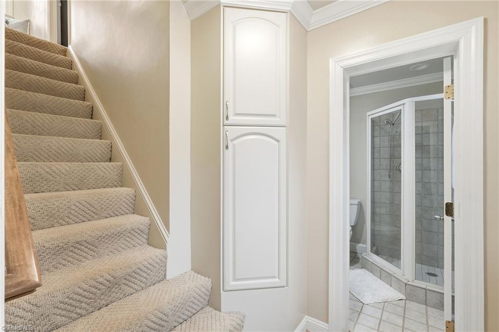 property viewer photo 28