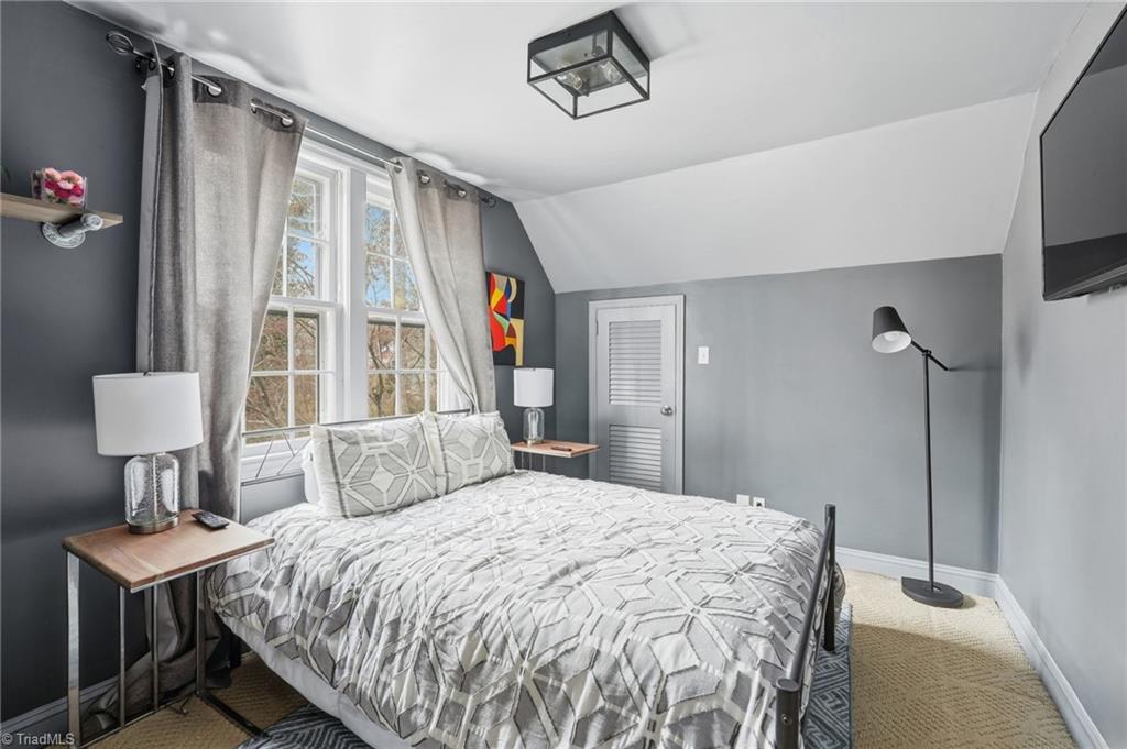 property viewer photo 29