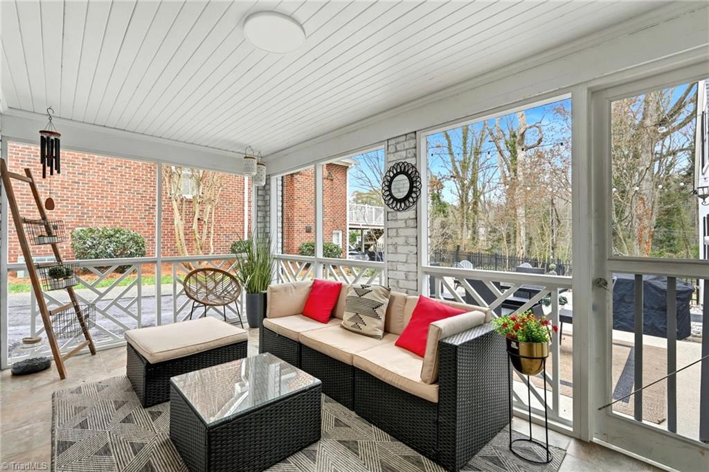 property viewer photo 32