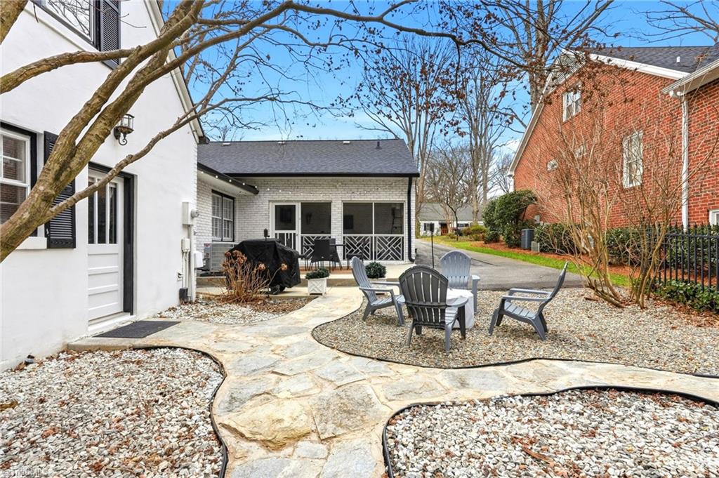 property viewer photo 36