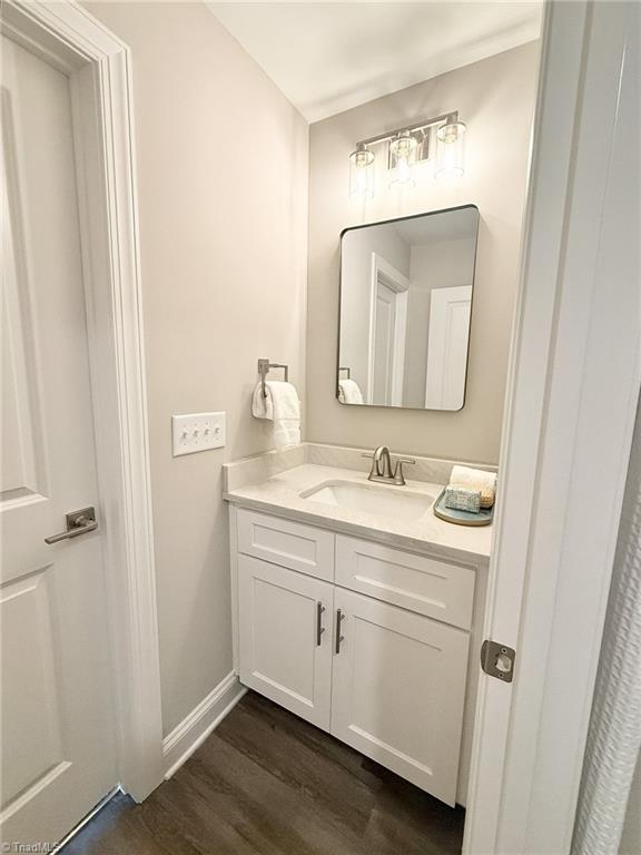 property viewer photo 24