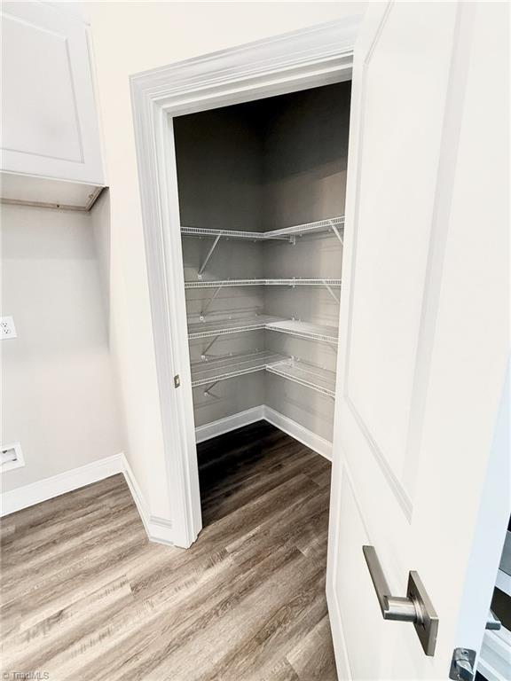 property viewer photo 6
