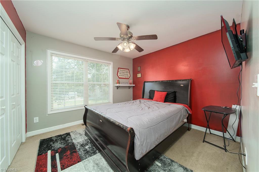property viewer photo 10