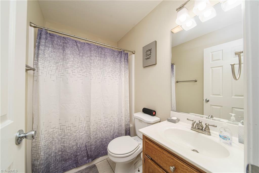 property viewer photo 12