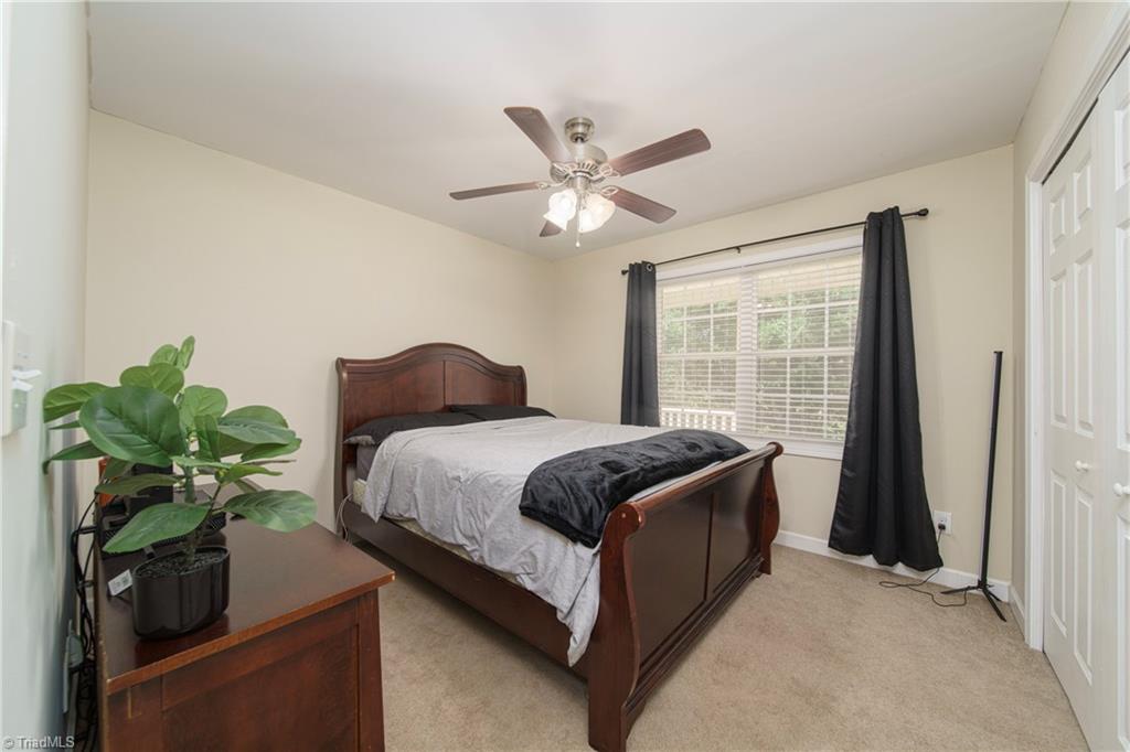 property viewer photo 13