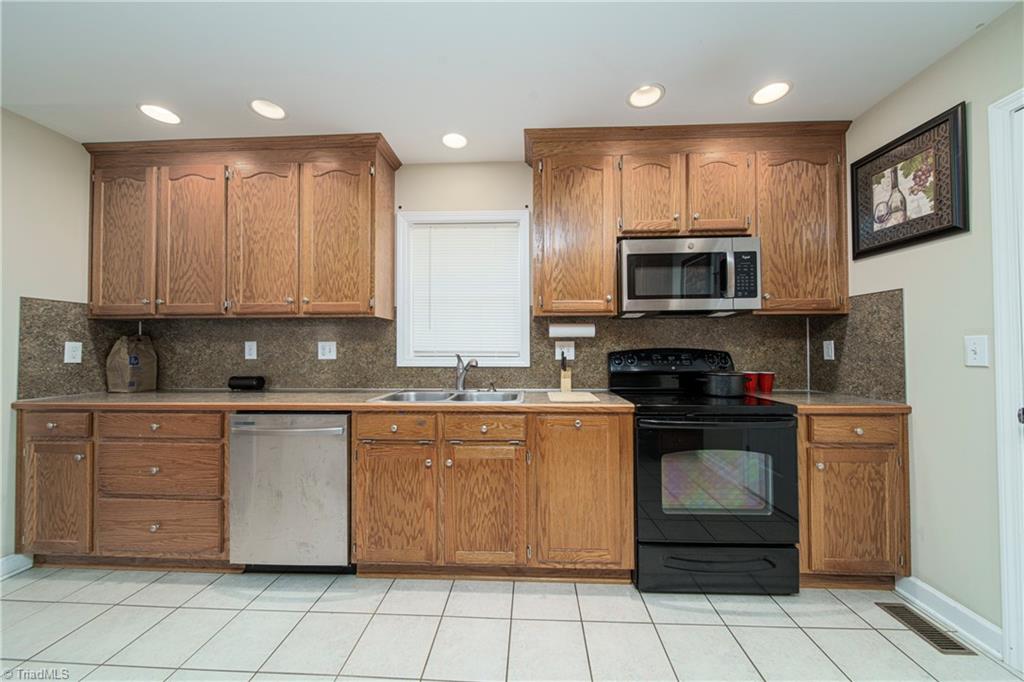 property viewer photo 9