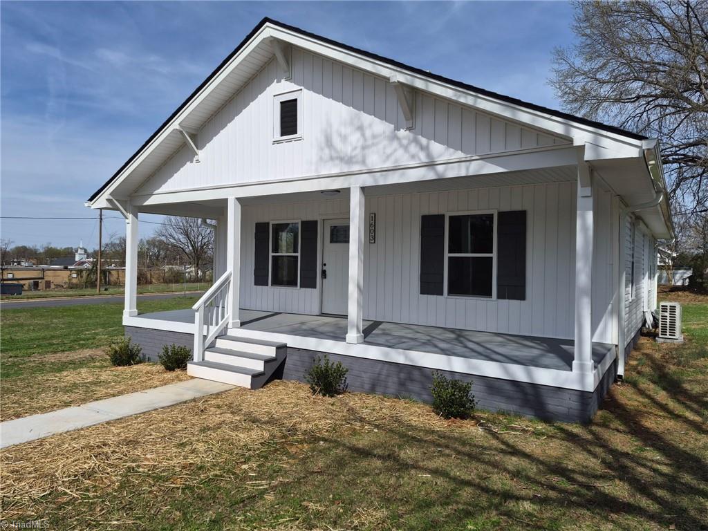 property viewer photo 1