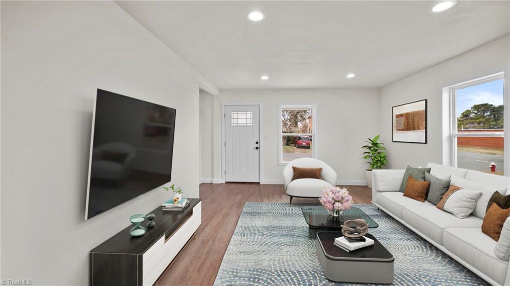 property viewer photo 4