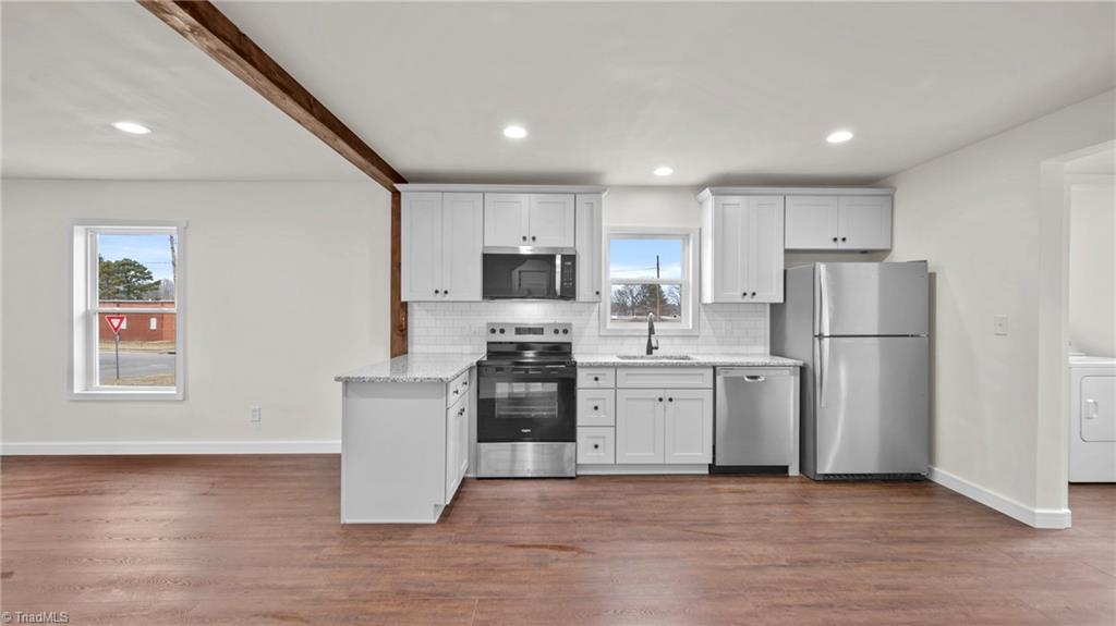 property viewer photo 5