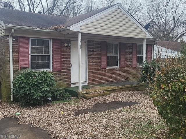 main property photo 0