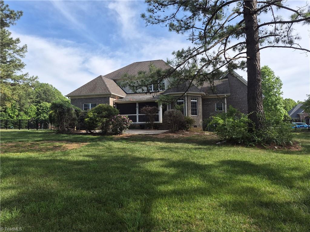 main property photo 30