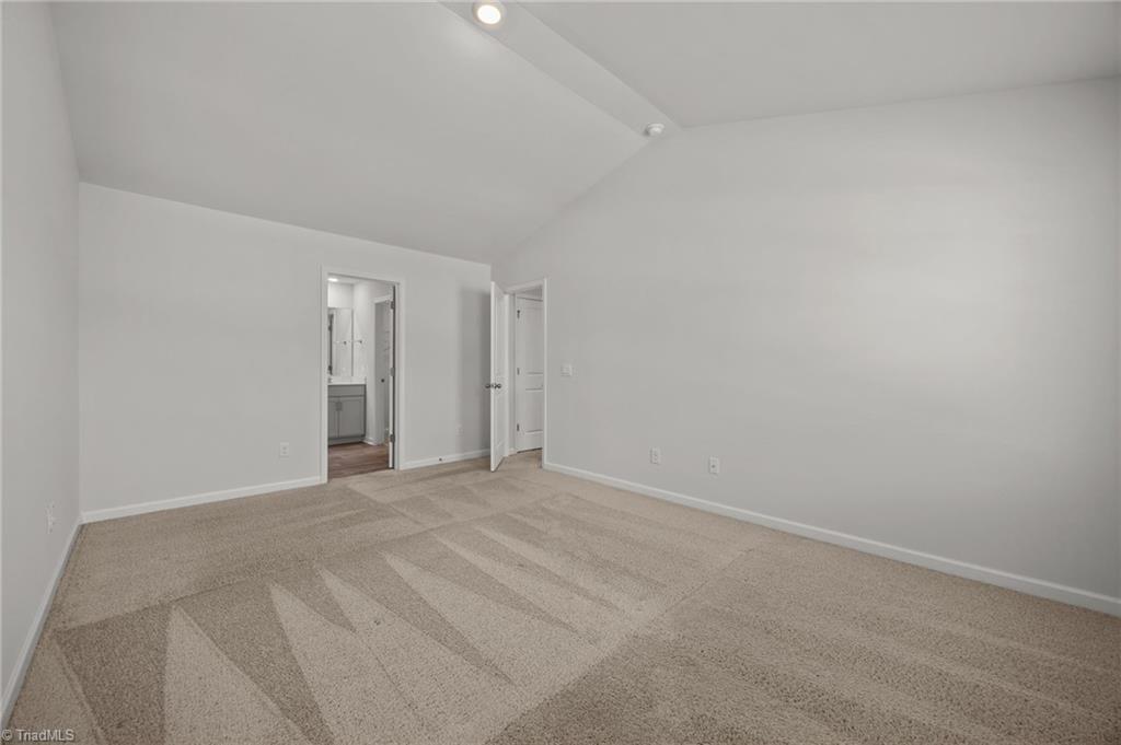 property viewer photo 15