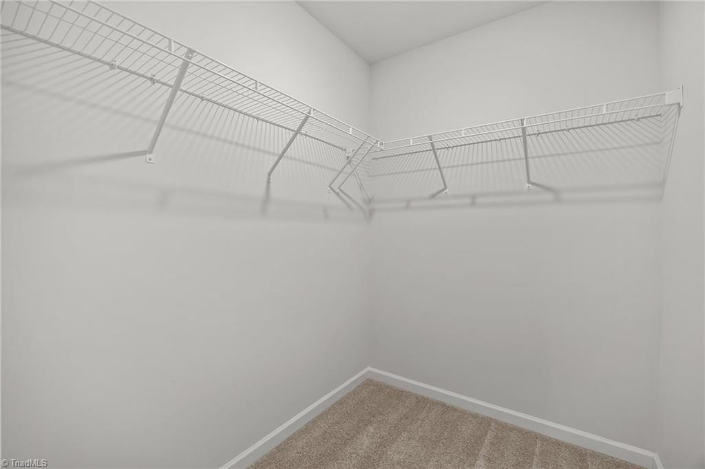 property viewer photo 16