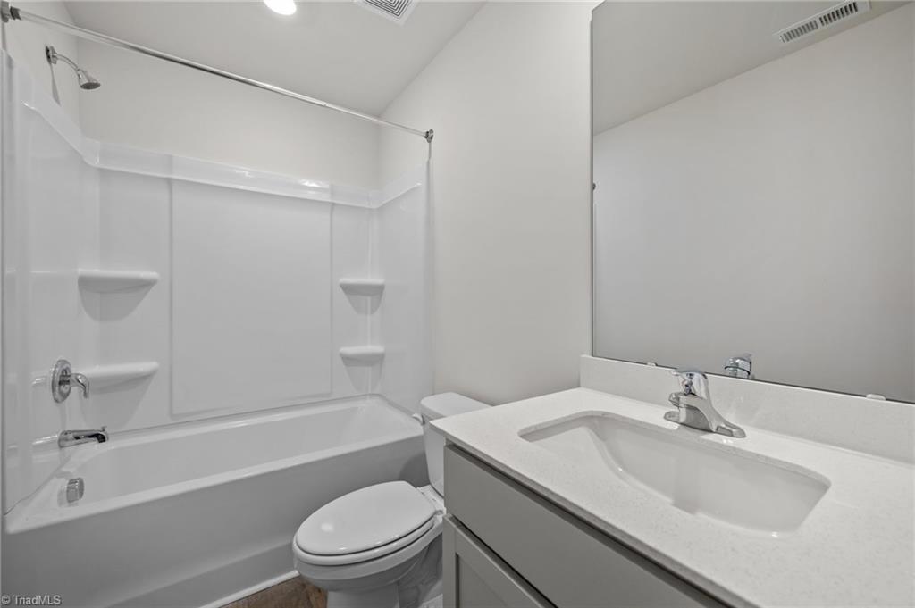 property viewer photo 25
