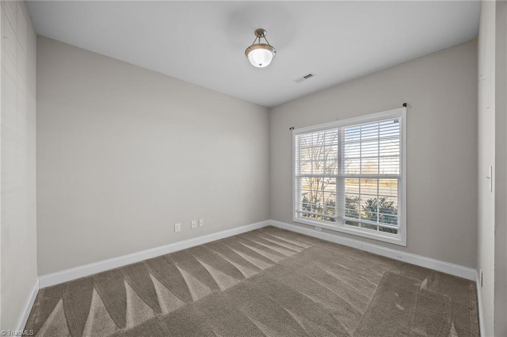 property viewer photo 10