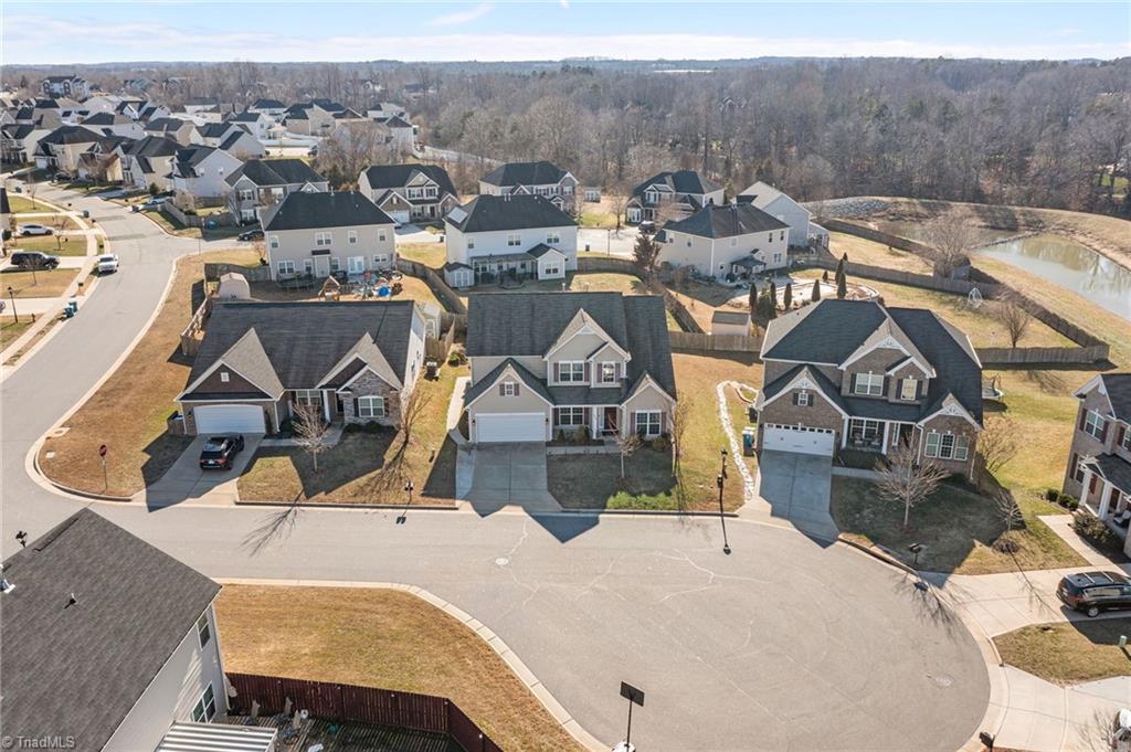 property viewer photo 30