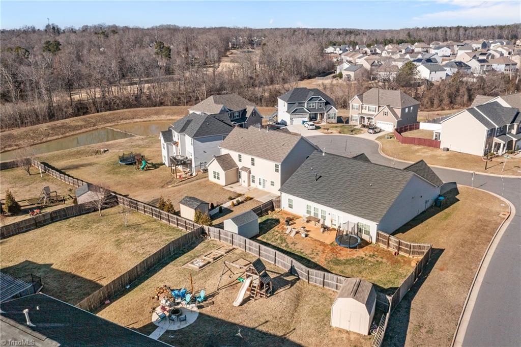 property viewer photo 32
