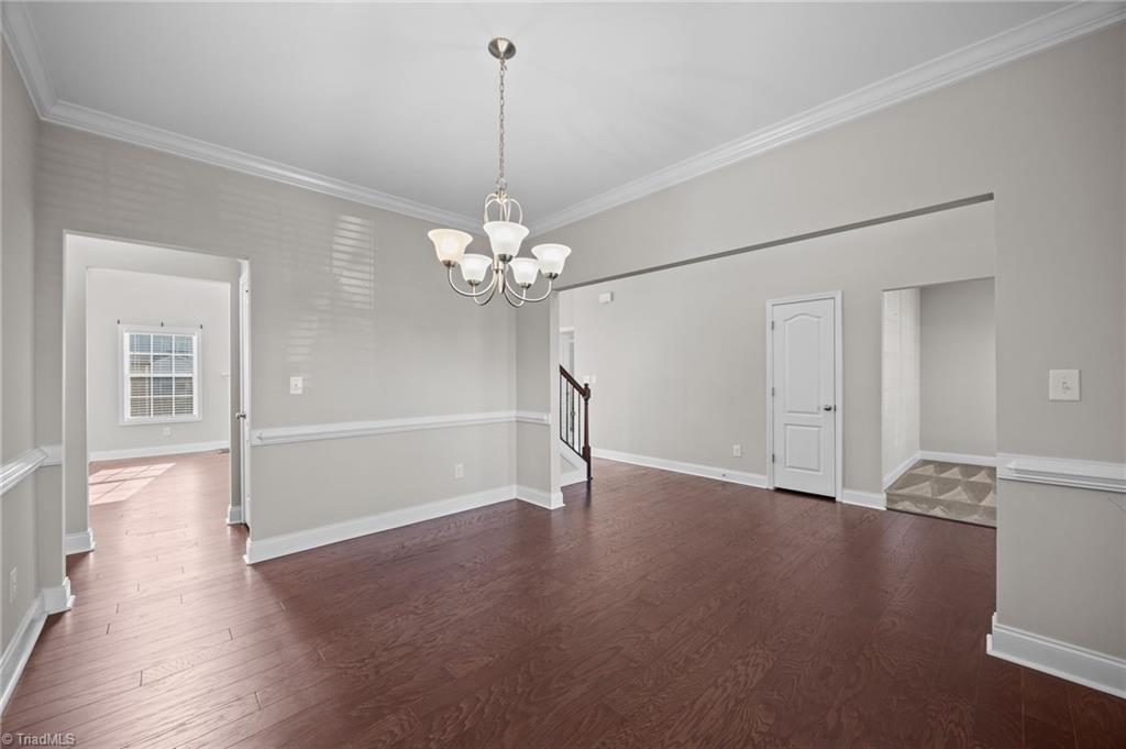 property viewer photo 9