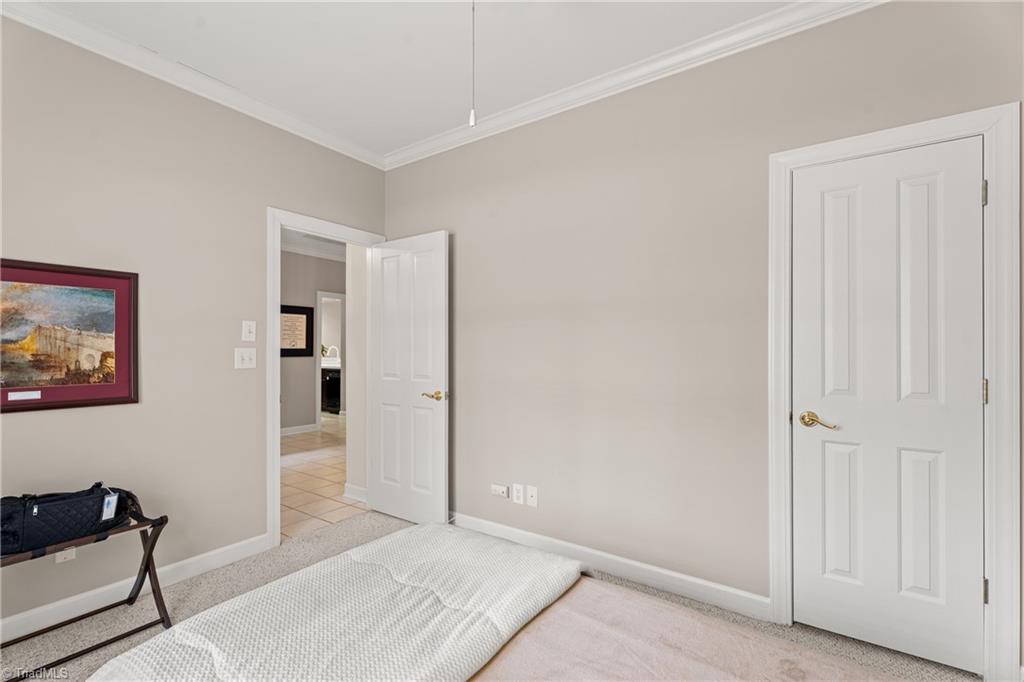 property viewer photo 21