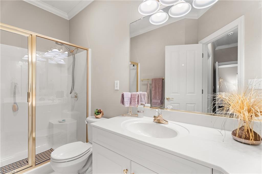 property viewer photo 22