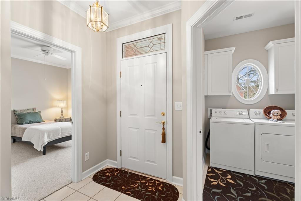 property viewer photo 3
