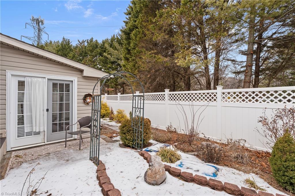property viewer photo 30