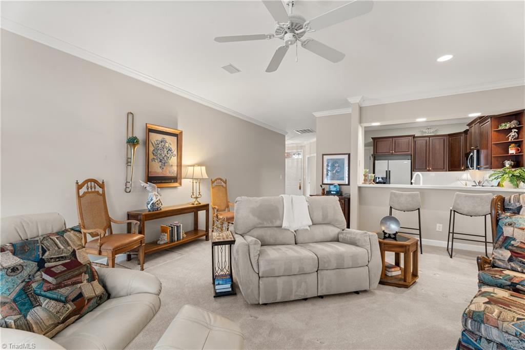 property viewer photo 5