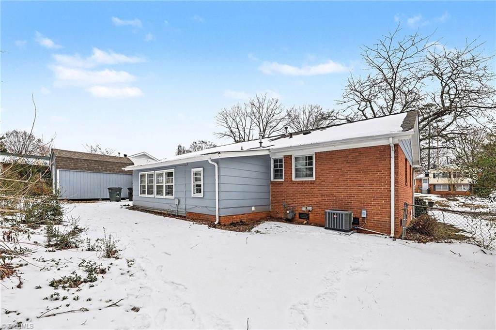 property viewer photo 16