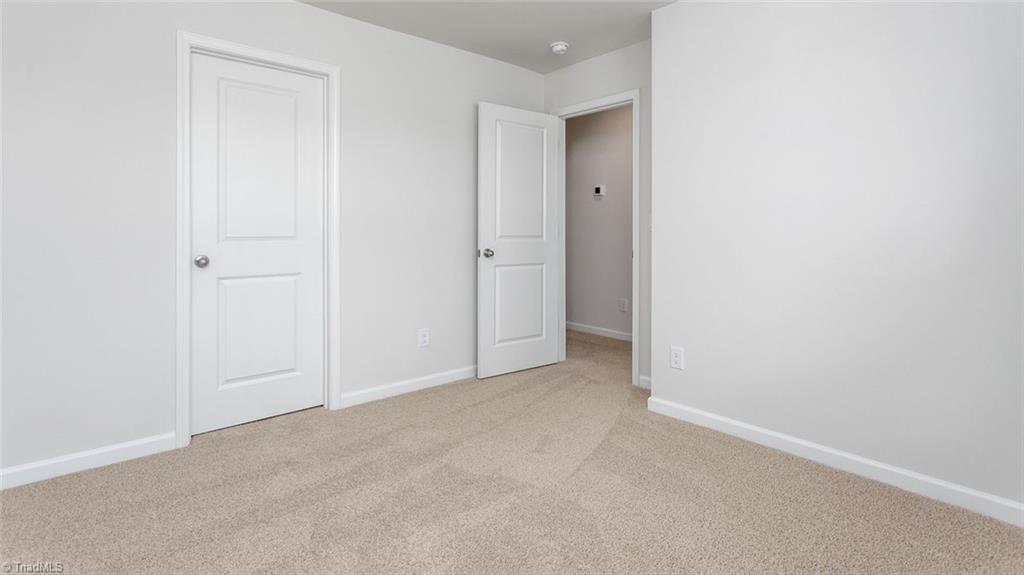 property viewer photo 22