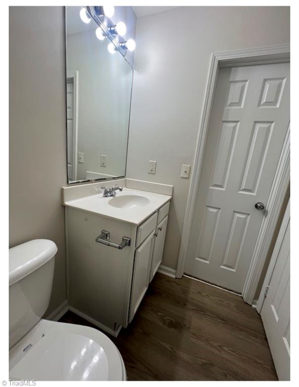 property viewer photo 9