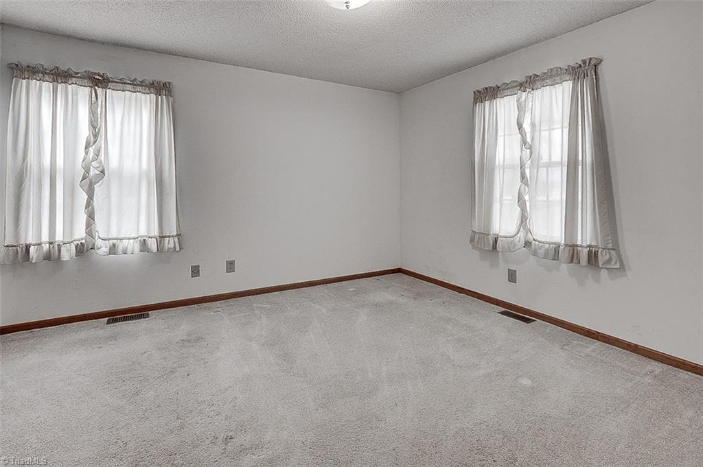property viewer photo 21