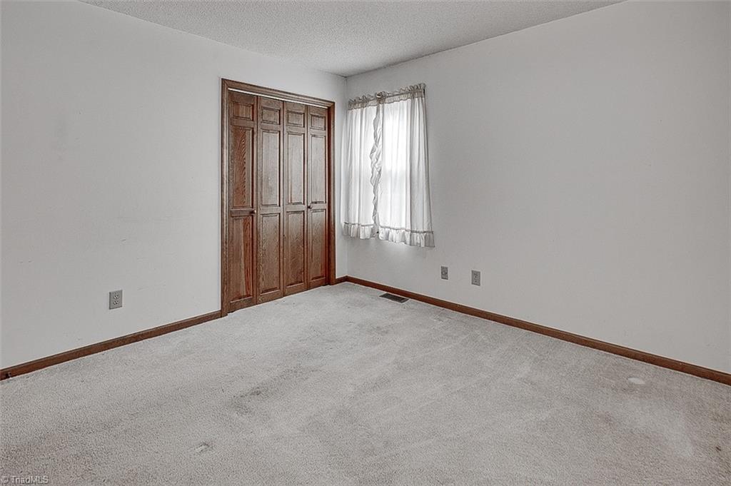 property viewer photo 22