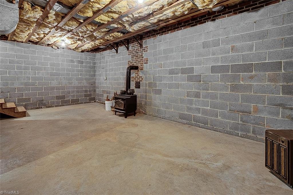 property viewer photo 36
