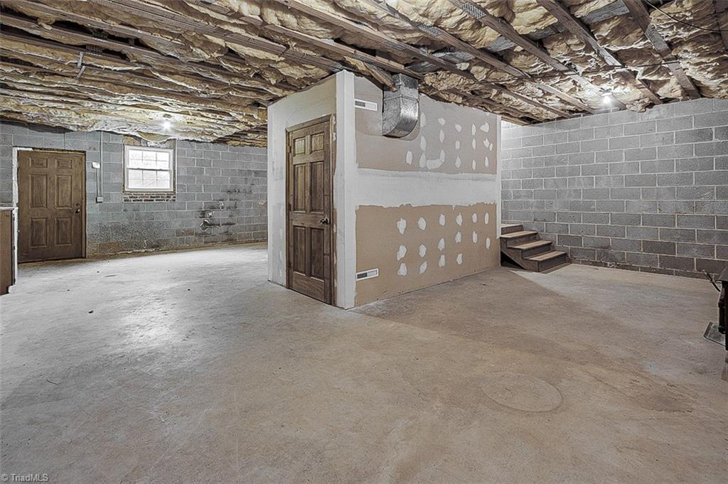 property viewer photo 37