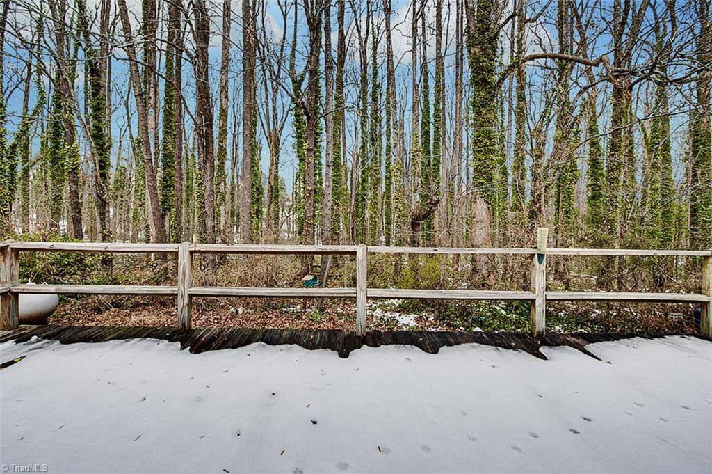 property viewer photo 42